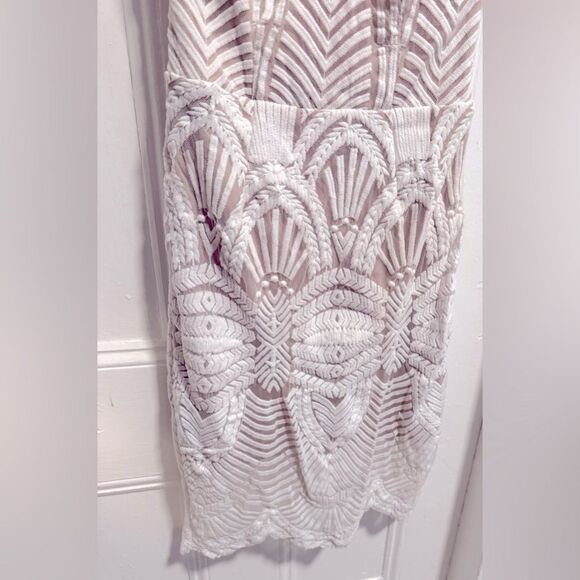 Hello Molly CAN'T HELP BUT WAIT DRESS WHITE Sz 4 - Picture 4 of 8